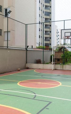 Apartamento à venda com 75m², 3 quartos e 2 vagas Apartamento à venda com 75m², 3 quartos e 2 vagasÁrea comum - Quadra