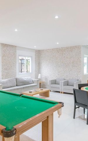 Apartamento à venda com 75m², 3 quartos e 2 vagas Apartamento à venda com 75m², 3 quartos e 2 vagasÁrea comum - Salão de jogos