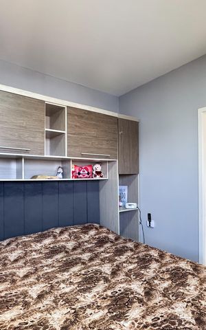 Apartamento à venda com 75m², 3 quartos e 2 vagas Apartamento à venda com 75m², 3 quartos e 2 vagasSuíte