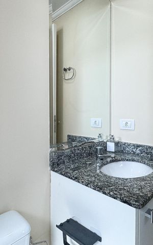 Apartamento à venda com 75m², 3 quartos e 2 vagas Apartamento à venda com 75m², 3 quartos e 2 vagasBanheiro - Suíte