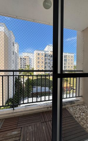 Apartamento à venda com 64m², 3 quartos e 1 vaga Apartamento à venda com 64m², 3 quartos e 1 vagaVaranda