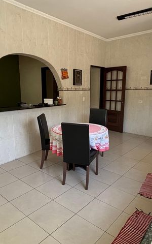 Casa para alugar com 400m², 4 quartos e 6 vagas