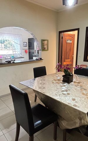 Casa para alugar com 400m², 4 quartos e 6 vagas