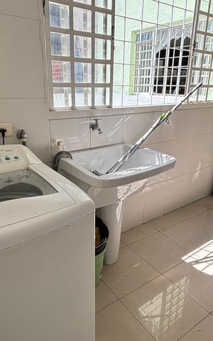 Casa para alugar com 400m², 4 quartos e 6 vagas