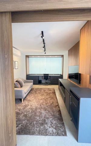 Apartamento à venda com 340m², 4 quartos e 3 vagas Apartamento à venda com 340m², 4 quartos e 3 vagasSala de tv