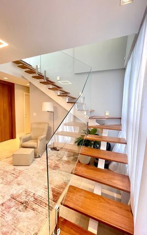 Apartamento à venda com 340m², 4 quartos e 3 vagas Apartamento à venda com 340m², 4 quartos e 3 vagasSala