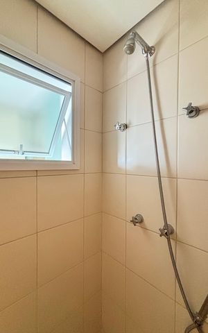 Apartamento à venda com 75m², 1 quarto e 2 vagas Apartamento à venda com 75m², 1 quarto e 2 vagasBanheiro