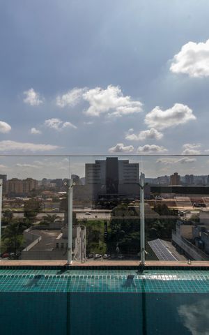 Apartamento para alugar com 68m², 2 quartos e 1 vagaPiscina