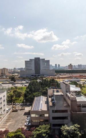 Apartamento para alugar com 68m², 2 quartos e 1 vagaVista