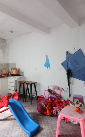 Casa à venda com 277m², 3 quartos e 2 vagas Casa à venda com 277m², 3 quartos e 2 vagasÁrea de Serviço