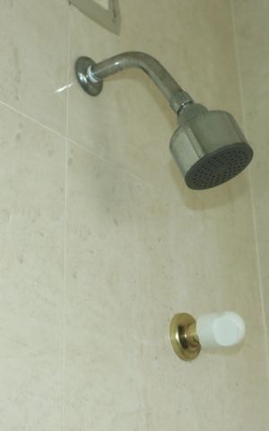 Casa de condomínio para alugar com 517m², 5 quartos e 4 vagasBanheiro da Suíte 3