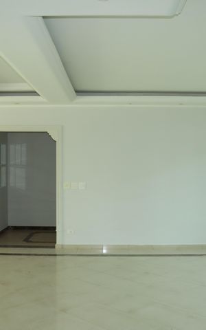 Casa de condomínio para alugar com 517m², 5 quartos e 4 vagasSala