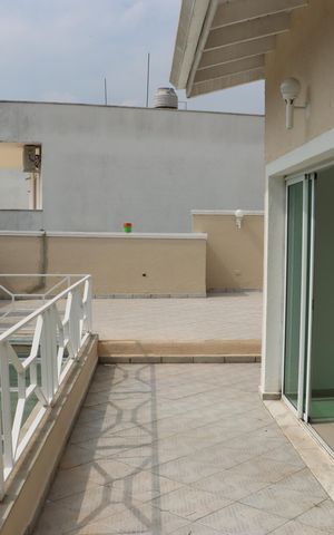 Casa de condomínio para alugar com 517m², 5 quartos e 4 vagasVaranda da Suíte 3