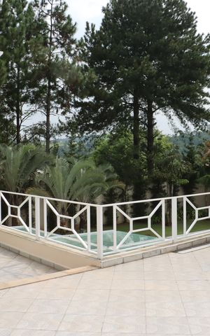 Casa de condomínio para alugar com 517m², 5 quartos e 4 vagasCobertura