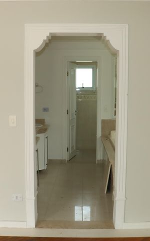 Casa de condomínio para alugar com 517m², 5 quartos e 4 vagasCorredor