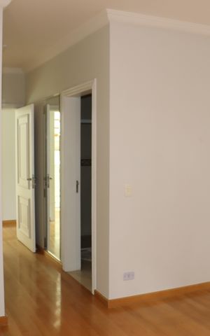 Casa de condomínio para alugar com 517m², 5 quartos e 4 vagasSuíte 2