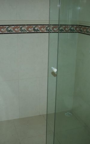 Casa de condomínio para alugar com 517m², 5 quartos e 4 vagasBanheiro da Suíte