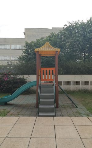 Apartamento à venda com 76m², 2 quartos e 1 vagaÁrea comum - Playground