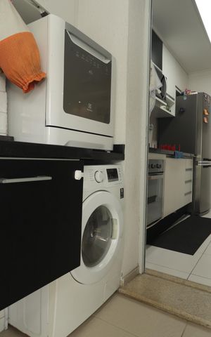 Apartamento à venda com 76m², 2 quartos e 1 vagaÁrea de Serviço