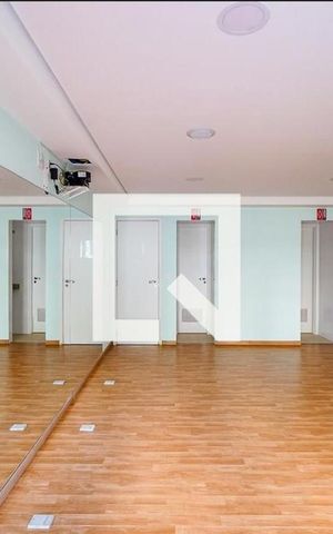Apartamento à venda com 82m², 3 quartos e 1 vaga Apartamento à venda com 82m², 3 quartos e 1 vagaÁrea comum