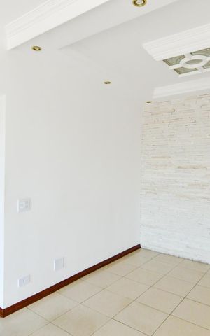 Apartamento para alugar com 75m², 2 quartos e 1 vagaSala