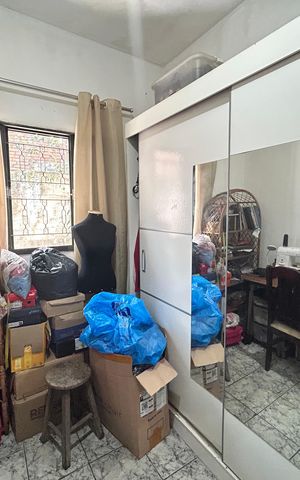 Casa à venda com 450m², 6 quartos e 4 vagas Casa à venda com 450m², 6 quartos e 4 vagasQuarto 3