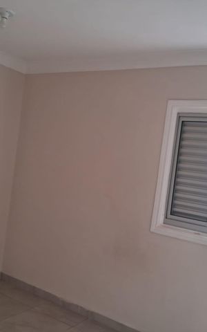 Casa à venda com 200m², 4 quartos e 2 vagas Casa à venda com 200m², 4 quartos e 2 vagasQuarto