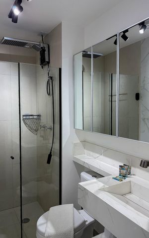 Apartamento à venda com 29m², 1 quarto e 1 vaga Apartamento à venda com 29m², 1 quarto e 1 vagaBanheiro