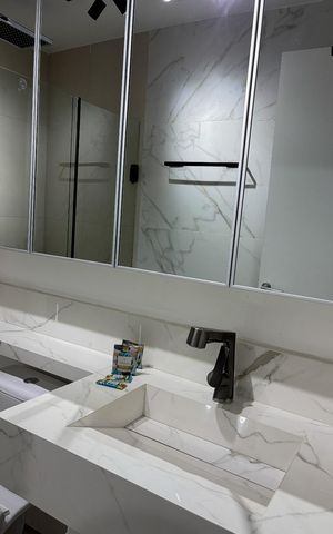 Apartamento à venda com 29m², 1 quarto e 1 vaga Apartamento à venda com 29m², 1 quarto e 1 vagaBanheiro