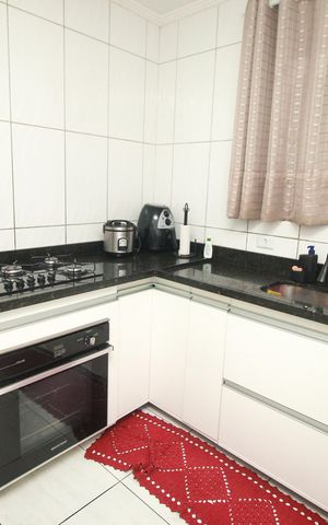 Casa à venda com 200m², 5 quartos e 1 vaga Casa à venda com 200m², 5 quartos e 1 vagaCozinha