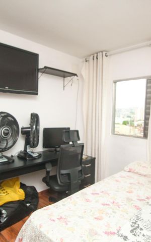Casa à venda com 200m², 5 quartos e 1 vaga Casa à venda com 200m², 5 quartos e 1 vagaQuarto 2