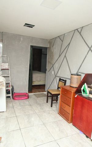 Casa à venda com 200m², 5 quartos e 1 vaga Casa à venda com 200m², 5 quartos e 1 vagaÁrea de Serviço