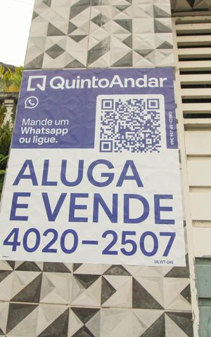 Casa à venda com 200m², 5 quartos e 1 vaga Casa à venda com 200m², 5 quartos e 1 vagaPlaca instalada em 01/04/2026 com o código MLWT-249