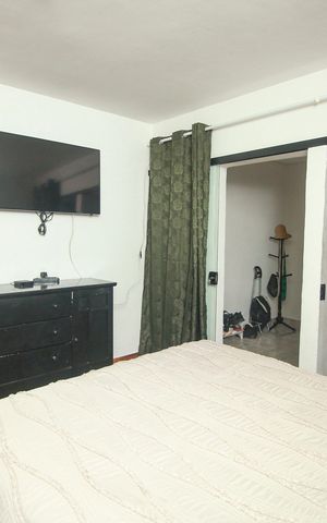 Casa à venda com 200m², 5 quartos e 1 vaga Casa à venda com 200m², 5 quartos e 1 vagaSuíte