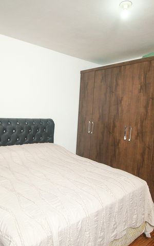 Casa à venda com 200m², 5 quartos e 1 vaga Casa à venda com 200m², 5 quartos e 1 vagaSuíte