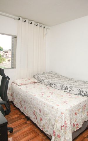 Casa à venda com 200m², 5 quartos e 1 vaga Casa à venda com 200m², 5 quartos e 1 vagaQuarto 2