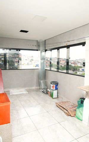 Casa à venda com 200m², 5 quartos e 1 vaga Casa à venda com 200m², 5 quartos e 1 vagaÁrea de Serviço