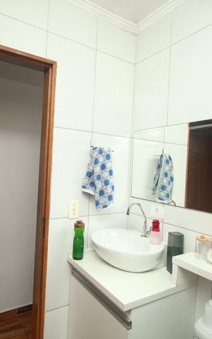 Casa à venda com 200m², 5 quartos e 1 vaga Casa à venda com 200m², 5 quartos e 1 vagaBanheiro 1