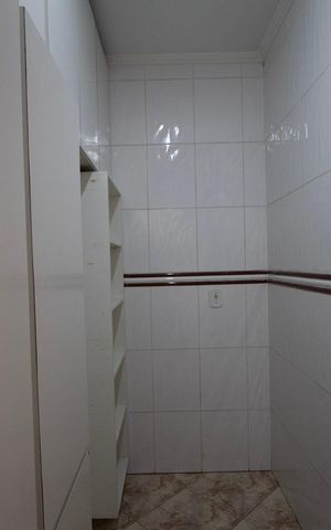 Casa para alugar com 232m², 4 quartos e 3 vagas