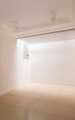 Casa para alugar com 232m², 4 quartos e 3 vagas