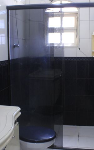 Casa para alugar com 189m², 3 quartos e 2 vagasBanheiro da Suíte 