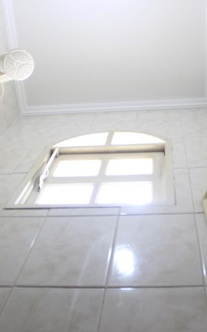 Casa para alugar com 189m², 3 quartos e 2 vagasBanheiro social 1