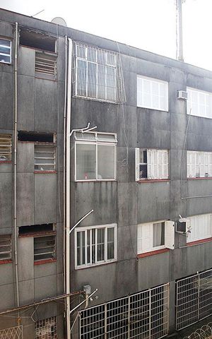 Apartamento para alugar com 80m², 2 quartos e sem vagaCozinha + Área de Serviço + Despensa Vista
