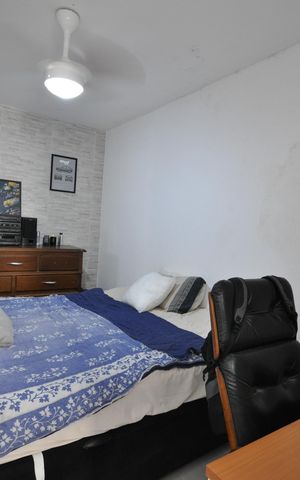 Casa à venda com 150m², 3 quartos e 2 vagasSuíte 2