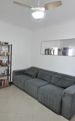 Casa à venda com 150m², 3 quartos e 2 vagasSala