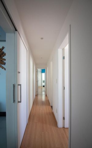 Apartamento para alugar com 355m², 4 quartos e 4 vagas Apartamento para alugar com 355m², 4 quartos e 4 vagasCorredor