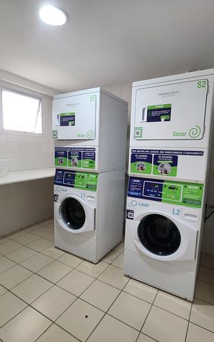 Apartamento à venda com 77m², 2 quartos e 1 vaga Apartamento à venda com 77m², 2 quartos e 1 vagaÁrea externa