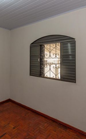 Casa para alugar com 140m², 2 quartos e 2 vagas Casa para alugar com 140m², 2 quartos e 2 vagasQuarto 1