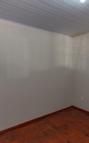 Casa para alugar com 140m², 2 quartos e 2 vagas Casa para alugar com 140m², 2 quartos e 2 vagasQuarto 1