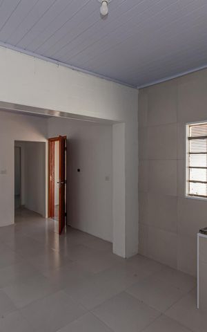 Casa para alugar com 140m², 2 quartos e 2 vagas Casa para alugar com 140m², 2 quartos e 2 vagasCozinha